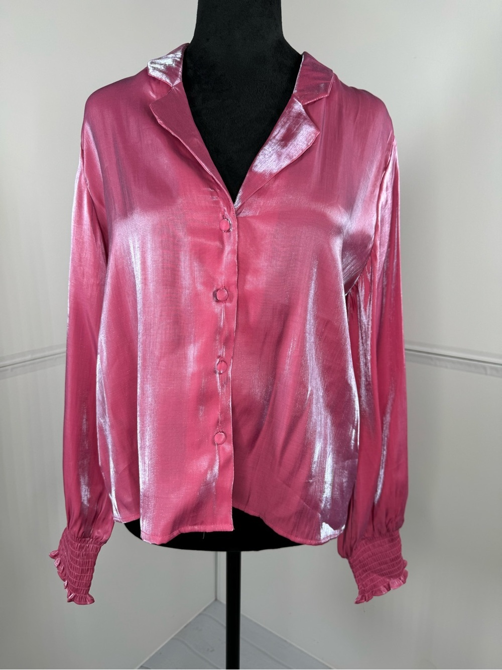 NWT - She + Sky Metallic Pink Button Front Blouse Size Small